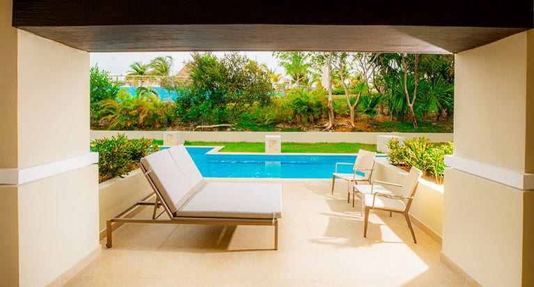 THE GRAND AT MOON PALACE - SWIM UP SUITE SWIM UP POOL